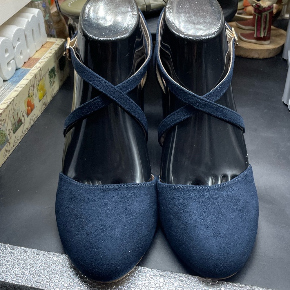 Brinley co heel navy